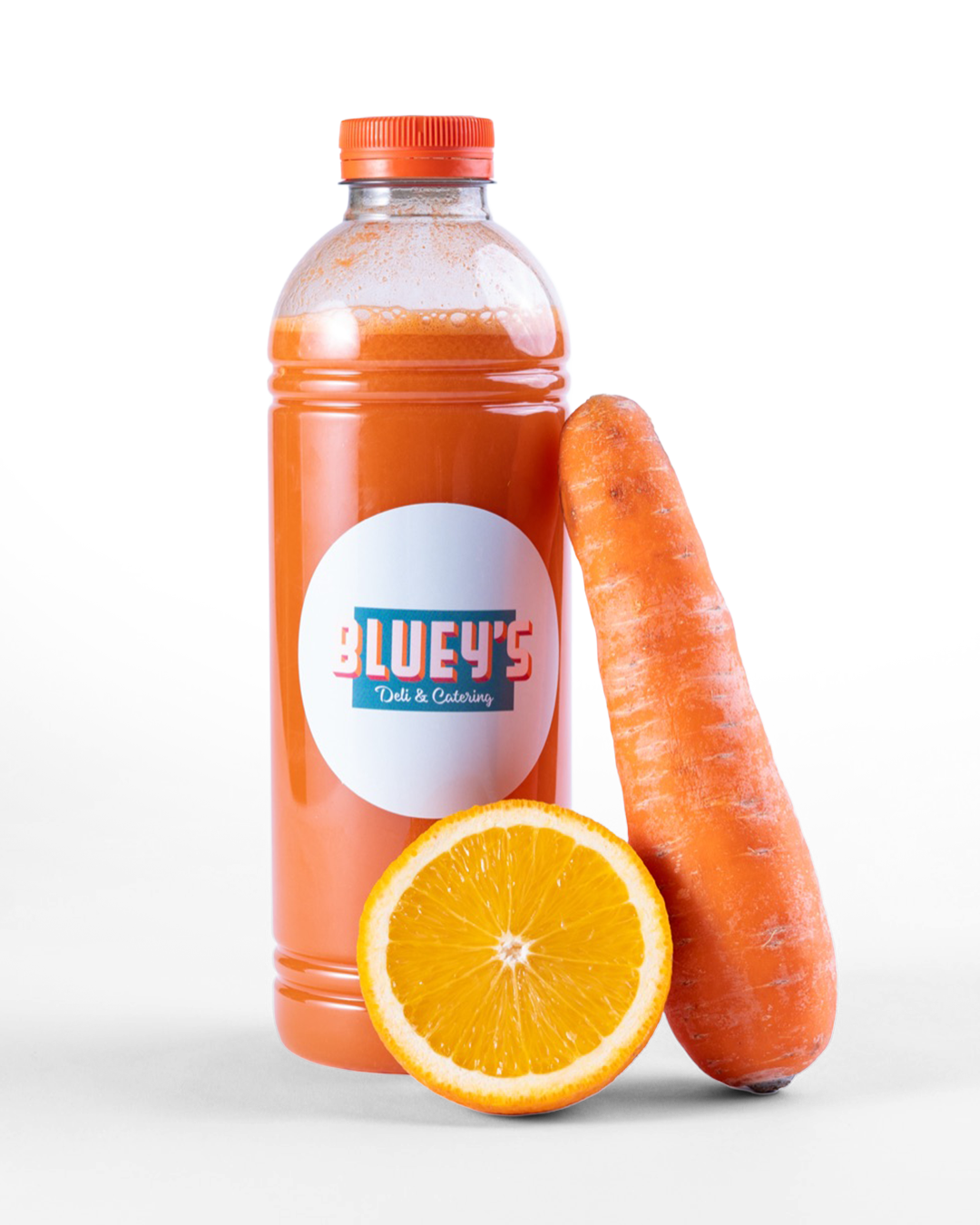 Bottle of BLUEY'S fresh juice with vegetables, a product in the BLUEY'S Catering offering that can be delivered to your office in Amsterdam
